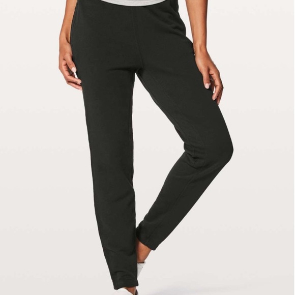 Lululemon Free to Roam Joggers Tapered Sweatpants Pull On Zip Pockets Black 10 - Picture 11 of 13